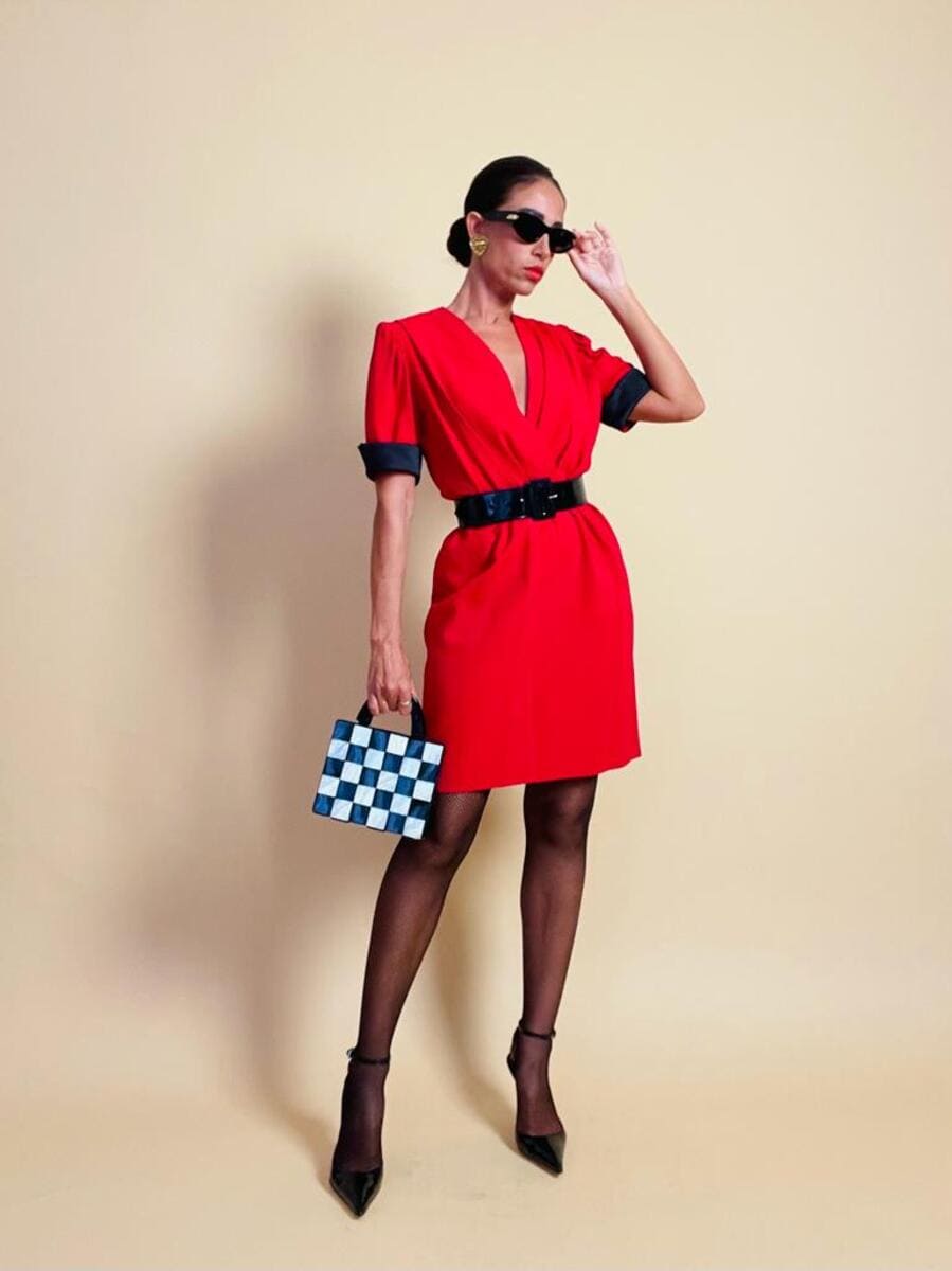 Mini dress rosso con riporti in seta nera “Yves Saint Laurent Variation”